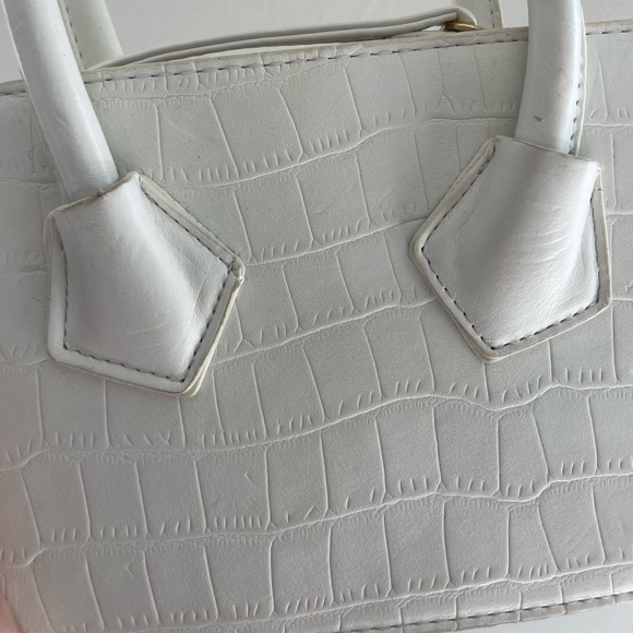 White croc purse - Picture 5 of 7